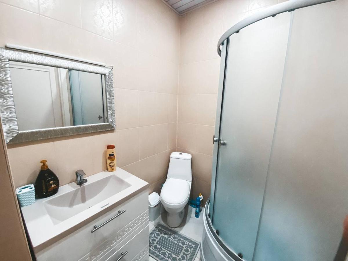 Luxury Sky Apartment คีชีเนา ภายนอก รูปภาพ